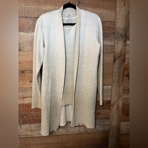 Size Medium Gold & Cream sparkle sweater set